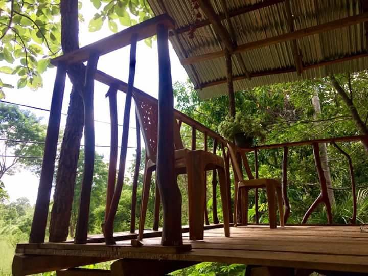 Angry Birds Tree House Appartement Habarana Buitenkant foto